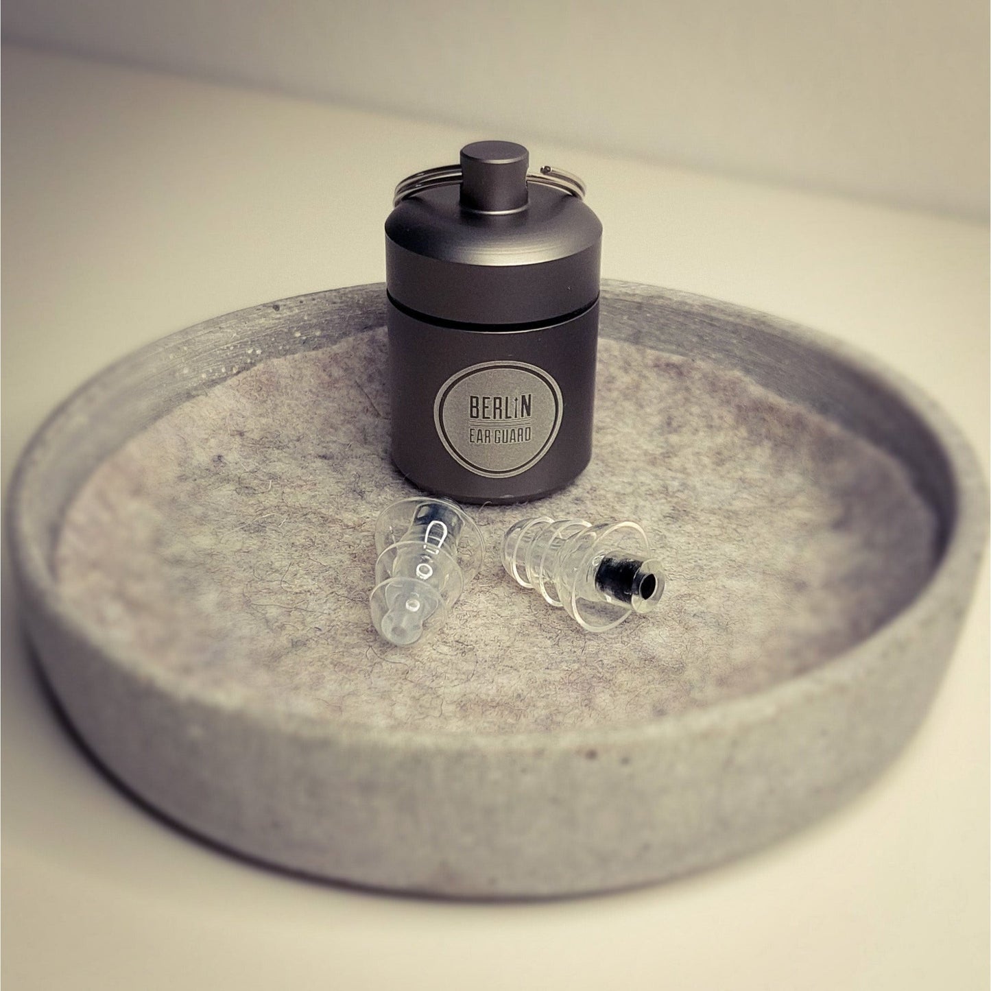 Ohrstöpsel "Schlaf mit mir!" | Schlafgehörschutz mit Filter | 27dB - BERLIN EAR GUARD® OHRSTÖPSEL SHOP